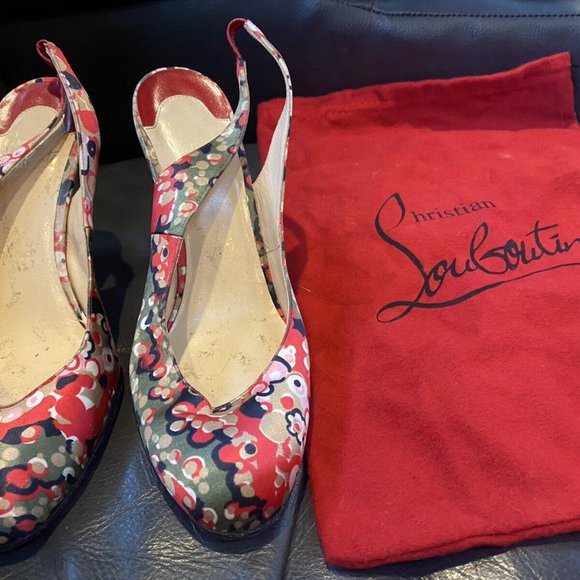 Colorful Red White Green Black Closed Toe 3” Louboutin Slingbacks w/Red Bottoms - Picture 8 of 11